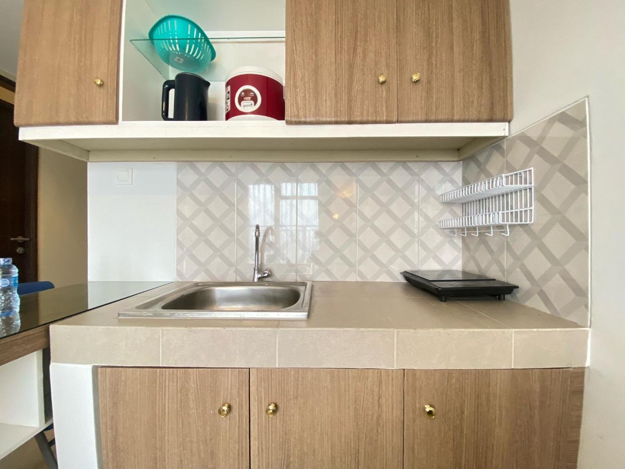 Comfortable 2br At Mekarwangi Square Cibaduyut By Travelio